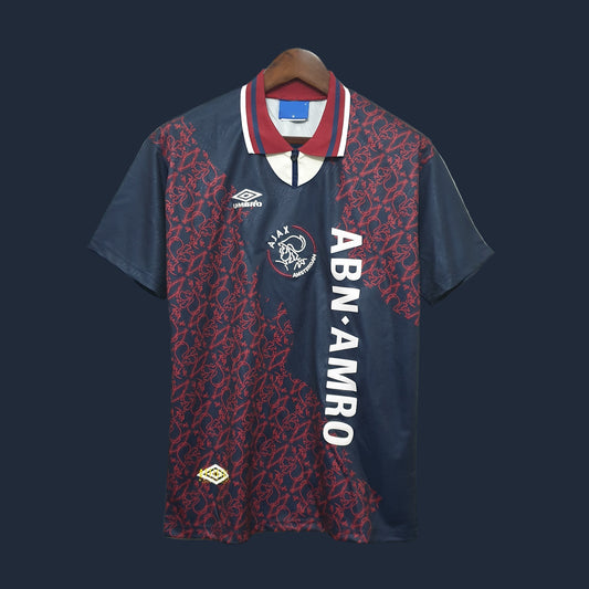 AJAX 1994/1995 UIT