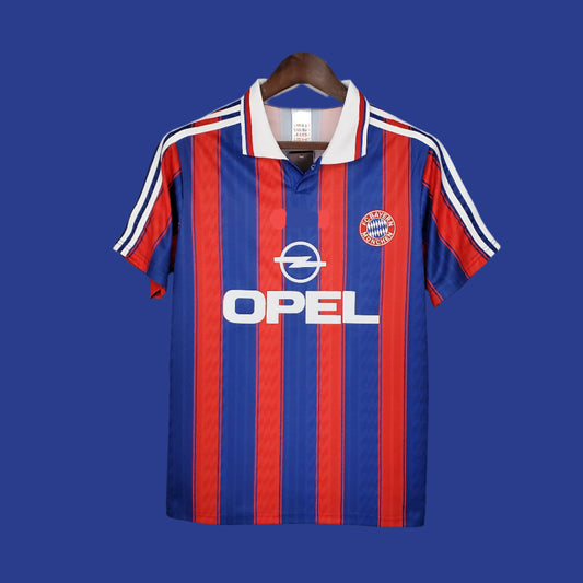 BAYERN MÜNCHEN 1995 MANNEN THUIS