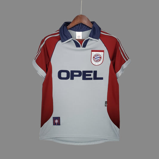 BAYERN MÜNCHEN 98/99 UIT