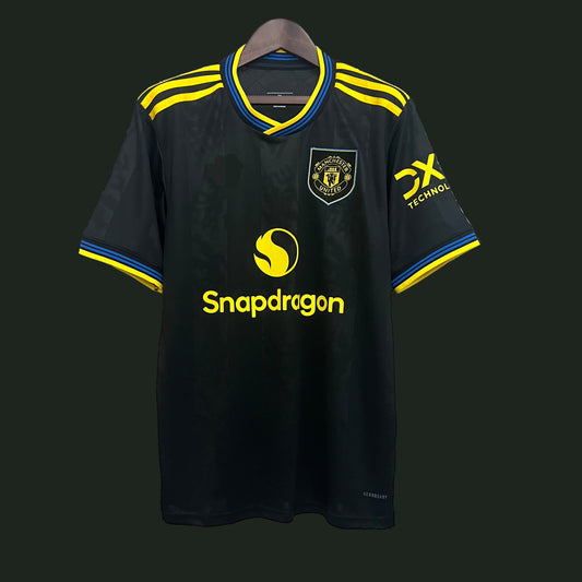 MANCHESTER UNITED 25/26 DERDE