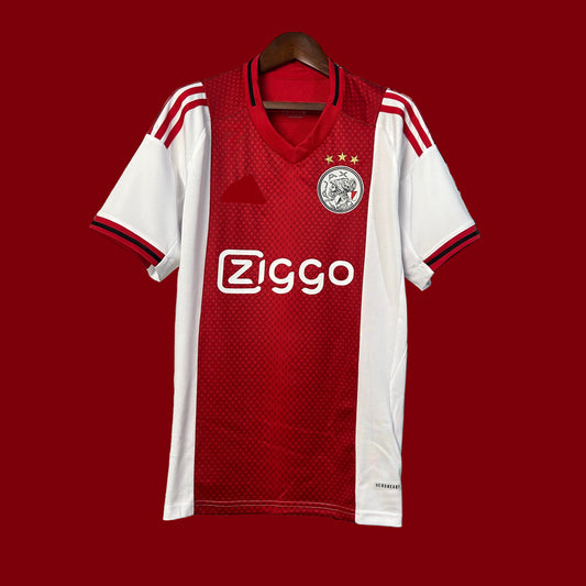 AJAX 2025/2026 THUIS